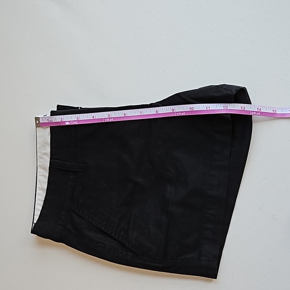 Old Navy shorts - Picture 5 of 9